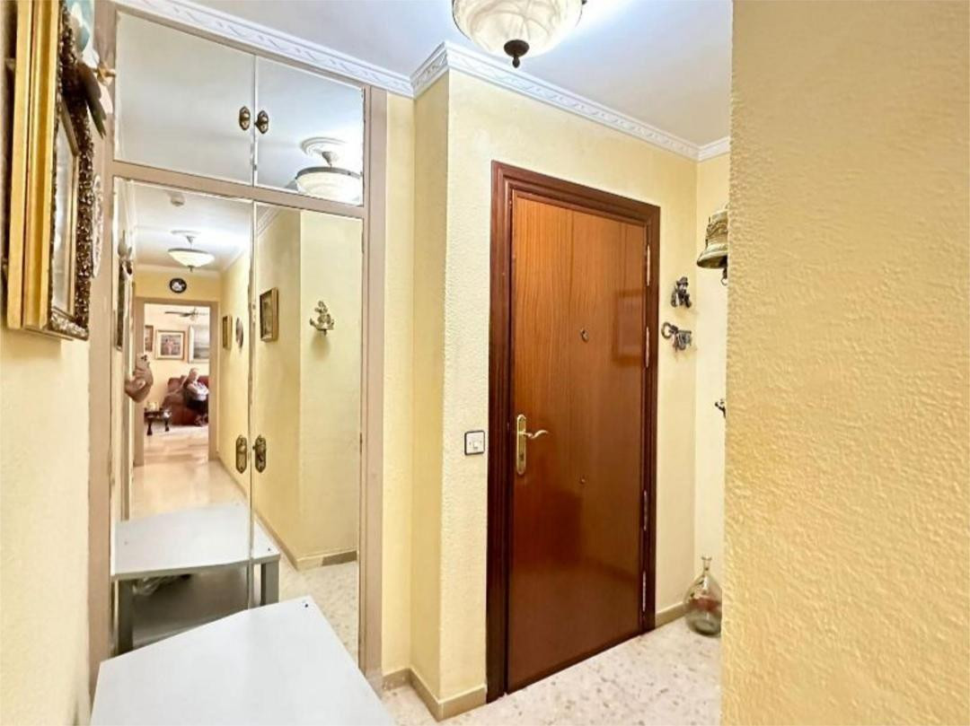 Se vende Apartamento Planta Media de 4 dormitorios en Costa Del Sol, Málaga, España