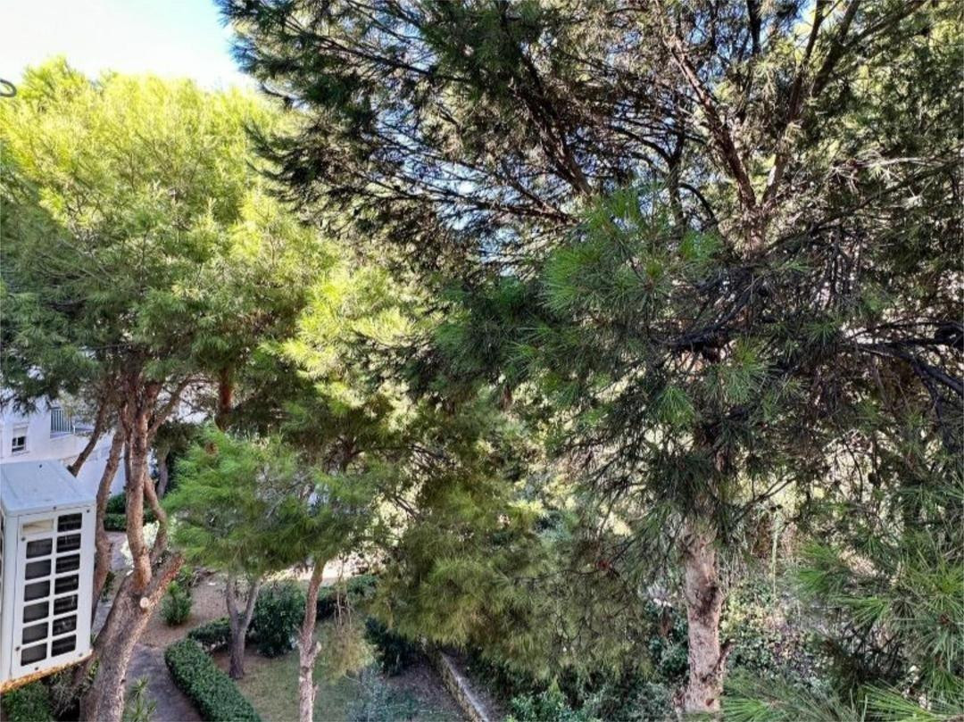 Se vende Apartamento Planta Media de 4 dormitorios en Costa Del Sol, Málaga, España