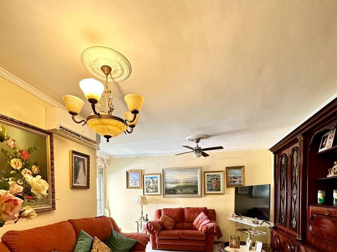 Se vende Apartamento Planta Media de 4 dormitorios en Costa Del Sol, Málaga, España