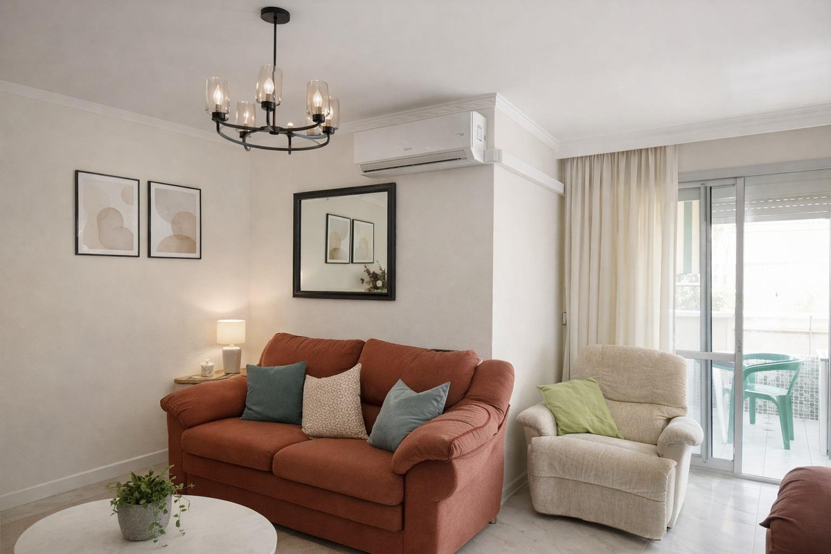 Se vende Apartamento Planta Media de 4 dormitorios en Costa Del Sol, Málaga, España