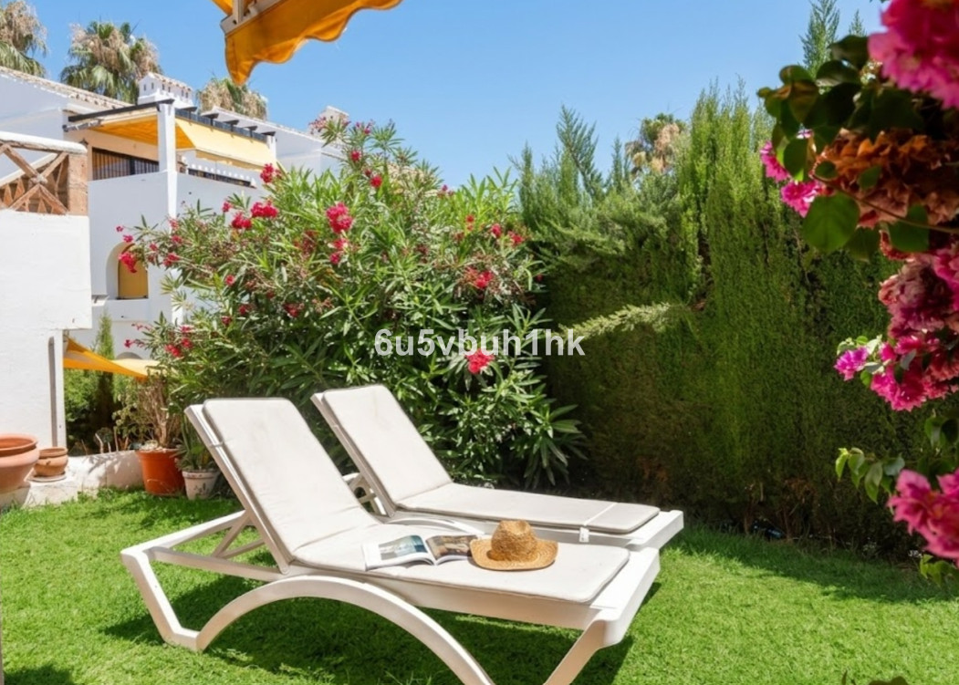 2 Bed Apartment for sale in Benalmadena Costa Del Sol, Málaga, Spain