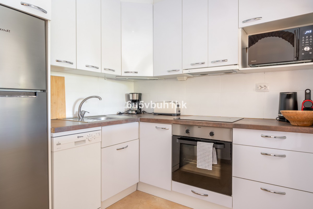 2 Bed Apartment for sale in Benalmadena Costa Del Sol, Málaga, Spain