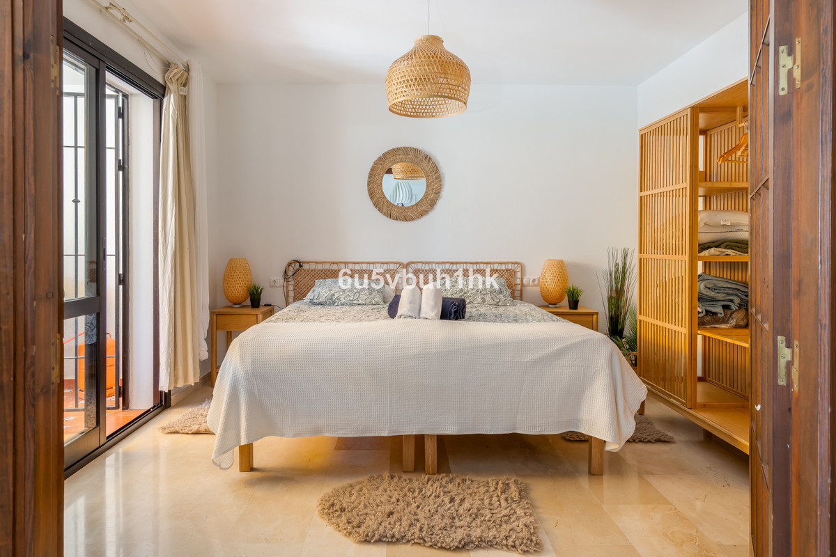 2 Bed Apartment for sale in Benalmadena Costa Del Sol, Málaga, Spain