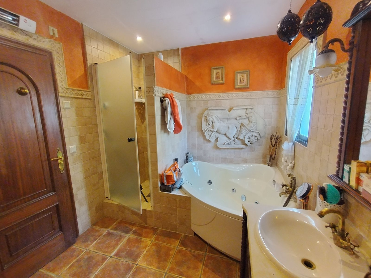 3 Bed Townhouse for sale in Río Real Costa Del Sol, Málaga, Spain