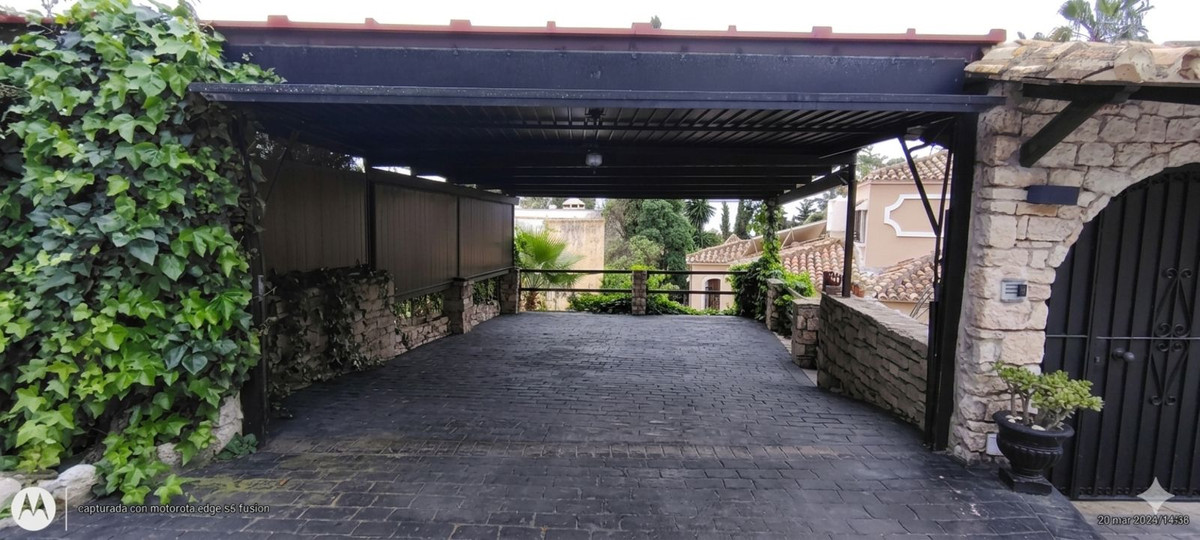3 Bed Townhouse for sale in Río Real Costa Del Sol, Málaga, Spain
