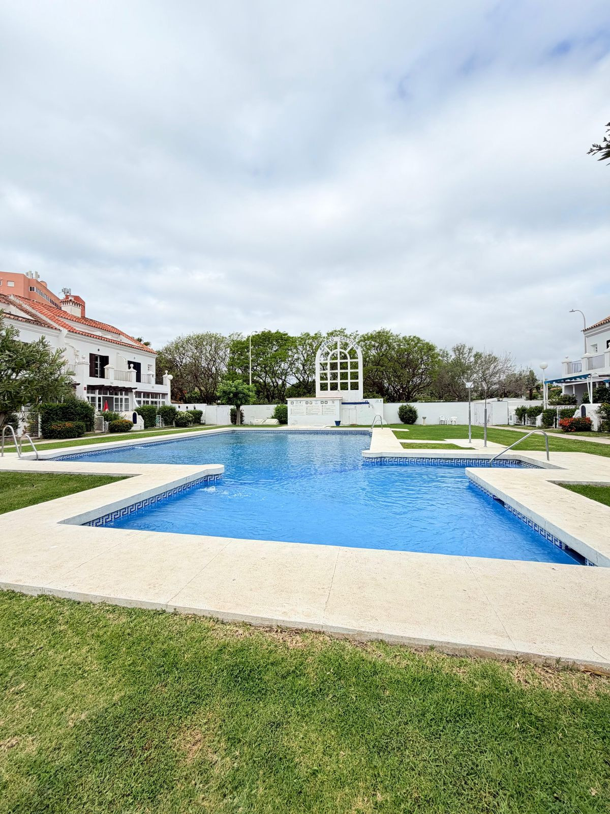 3 Bed Apartment for sale in Fuengirola Costa Del Sol, Málaga, Spain