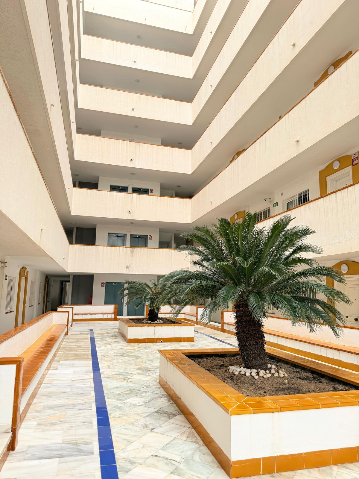 3 Bed Apartment for sale in Fuengirola Costa Del Sol, Málaga, Spain