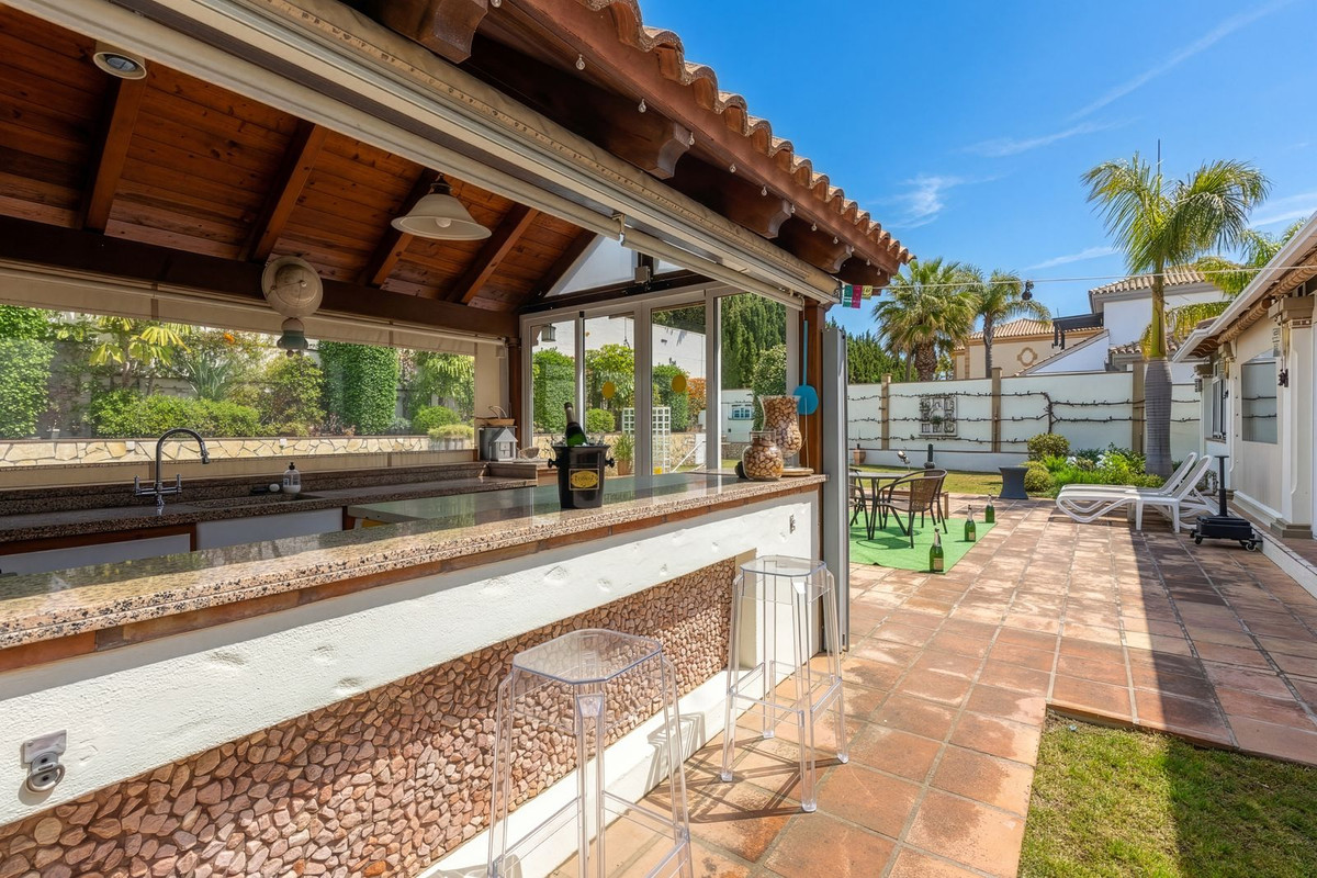 3 Bed Townhouse for sale in Coín Costa Del Sol, Málaga, Spain