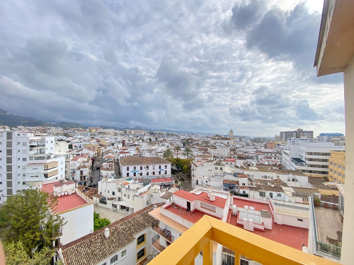 3 Bed Apartment for sale in Marbella Costa Del Sol, Málaga, Spain