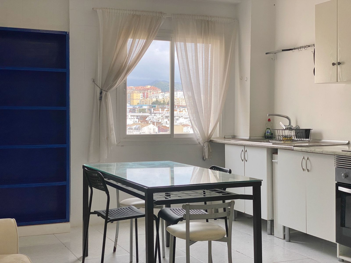 3 Bed Apartment for sale in Marbella Costa Del Sol, Málaga, Spain