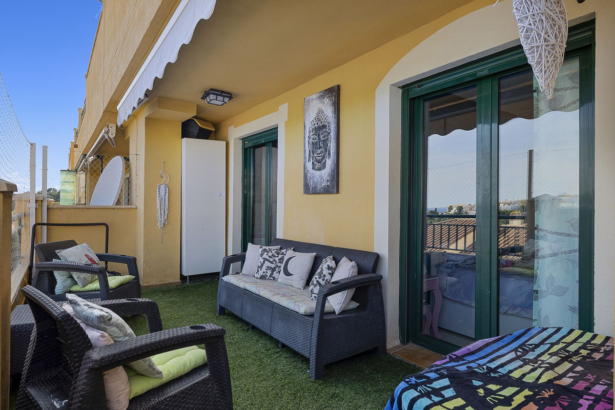 2 Bed Apartment for sale in Torrequebrada Costa Del Sol, Málaga, Spain