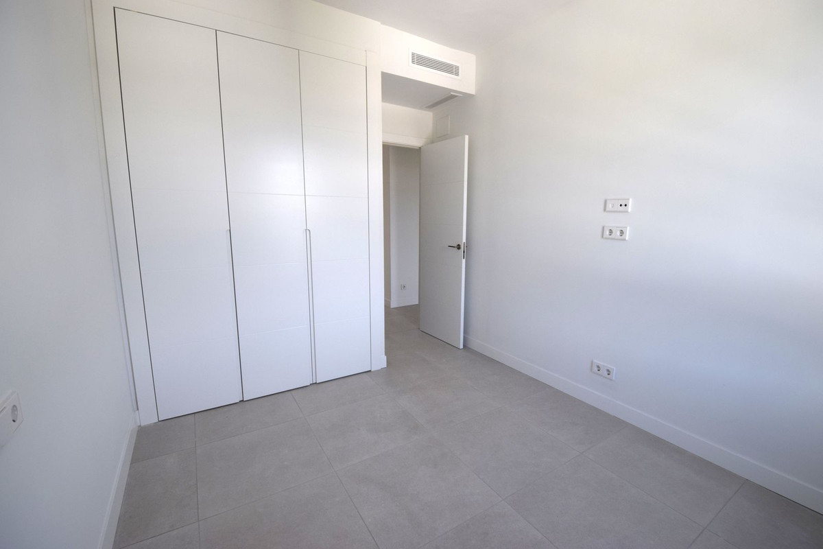 3 Bed Apartment for sale in La Cala De Mijas Costa Del Sol, Málaga, Spain