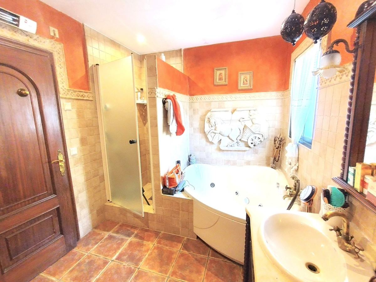 3 Bed Townhouse for sale in Río Real Costa Del Sol, Málaga, Spain