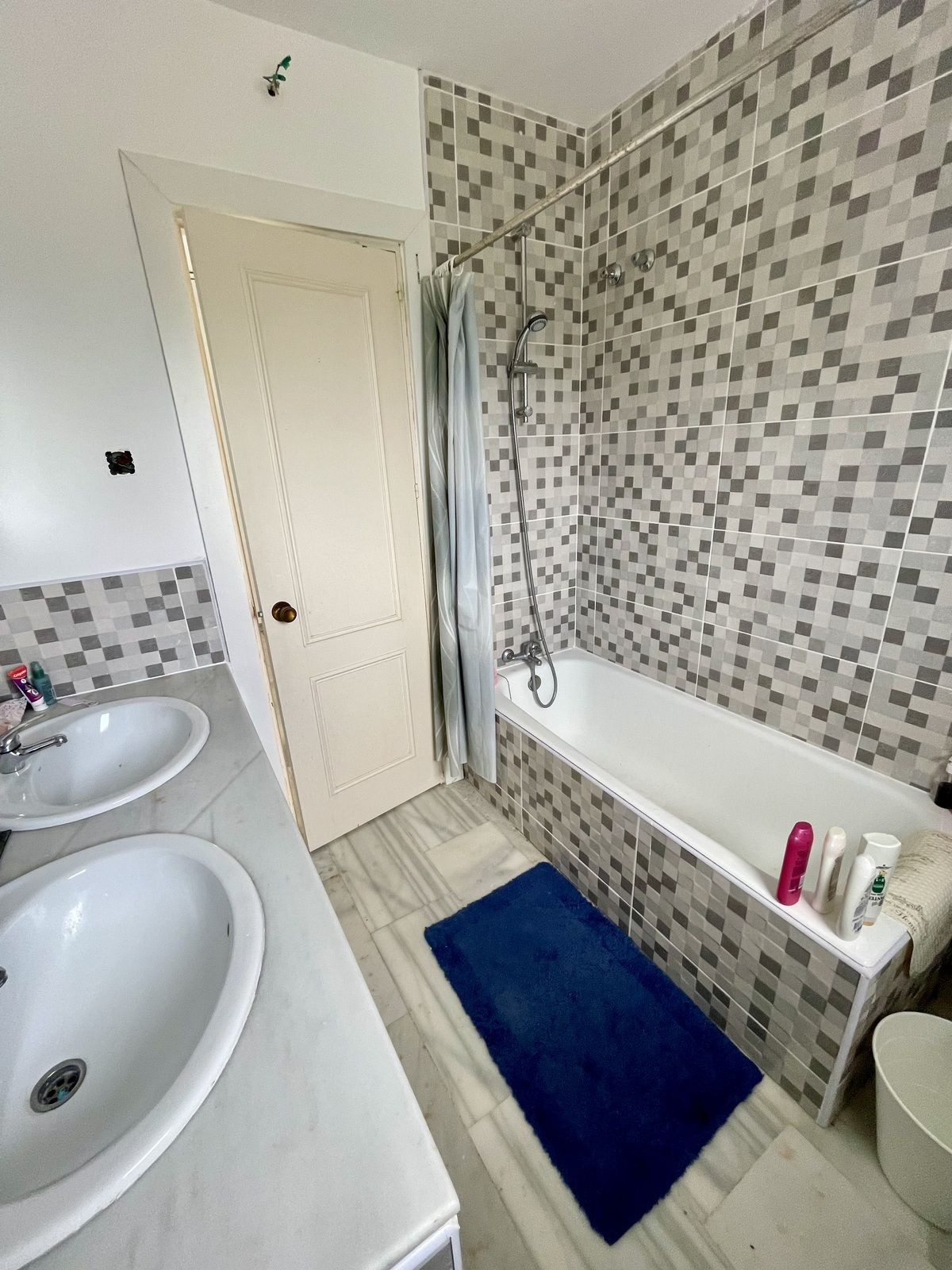 Se vende Pareada de 3 dormitorios en Costa Del Sol, Málaga, España