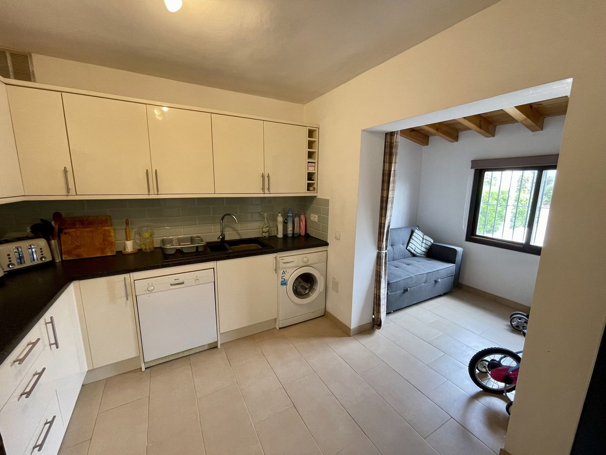 Se vende Pareada de 3 dormitorios en Costa Del Sol, Málaga, España