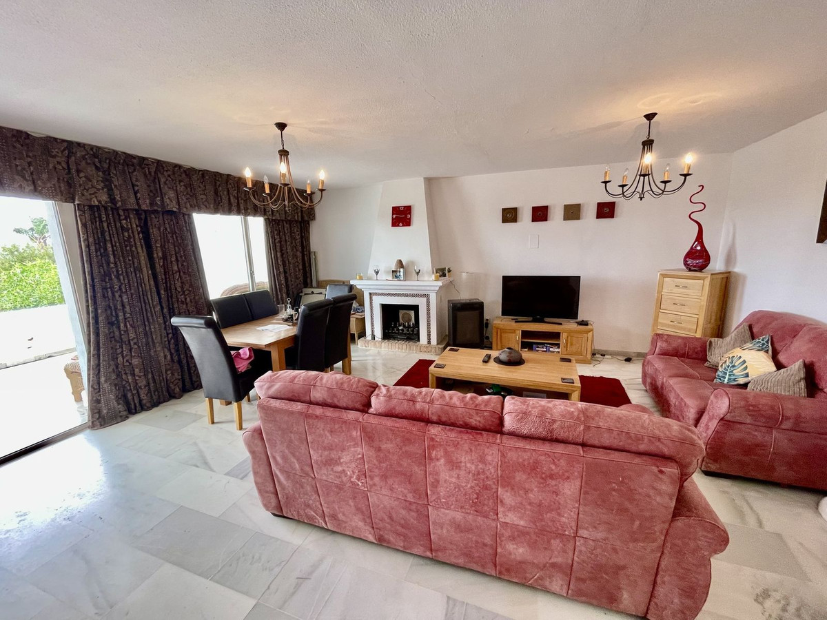 Se vende Pareada de 3 dormitorios en Costa Del Sol, Málaga, España
