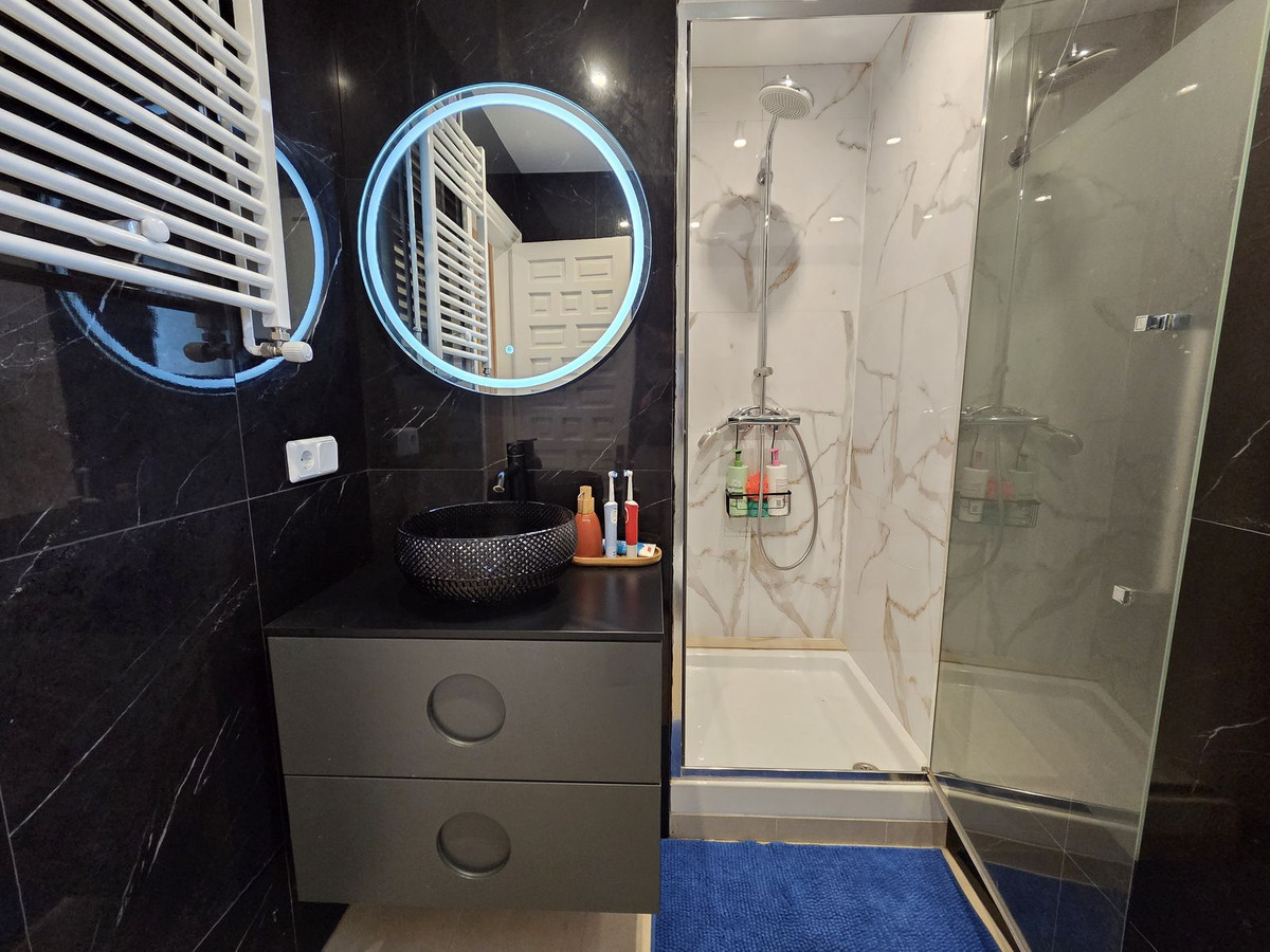 2 Bed Townhouse for sale in Nueva Andalucía Costa Del Sol, Málaga, Spain