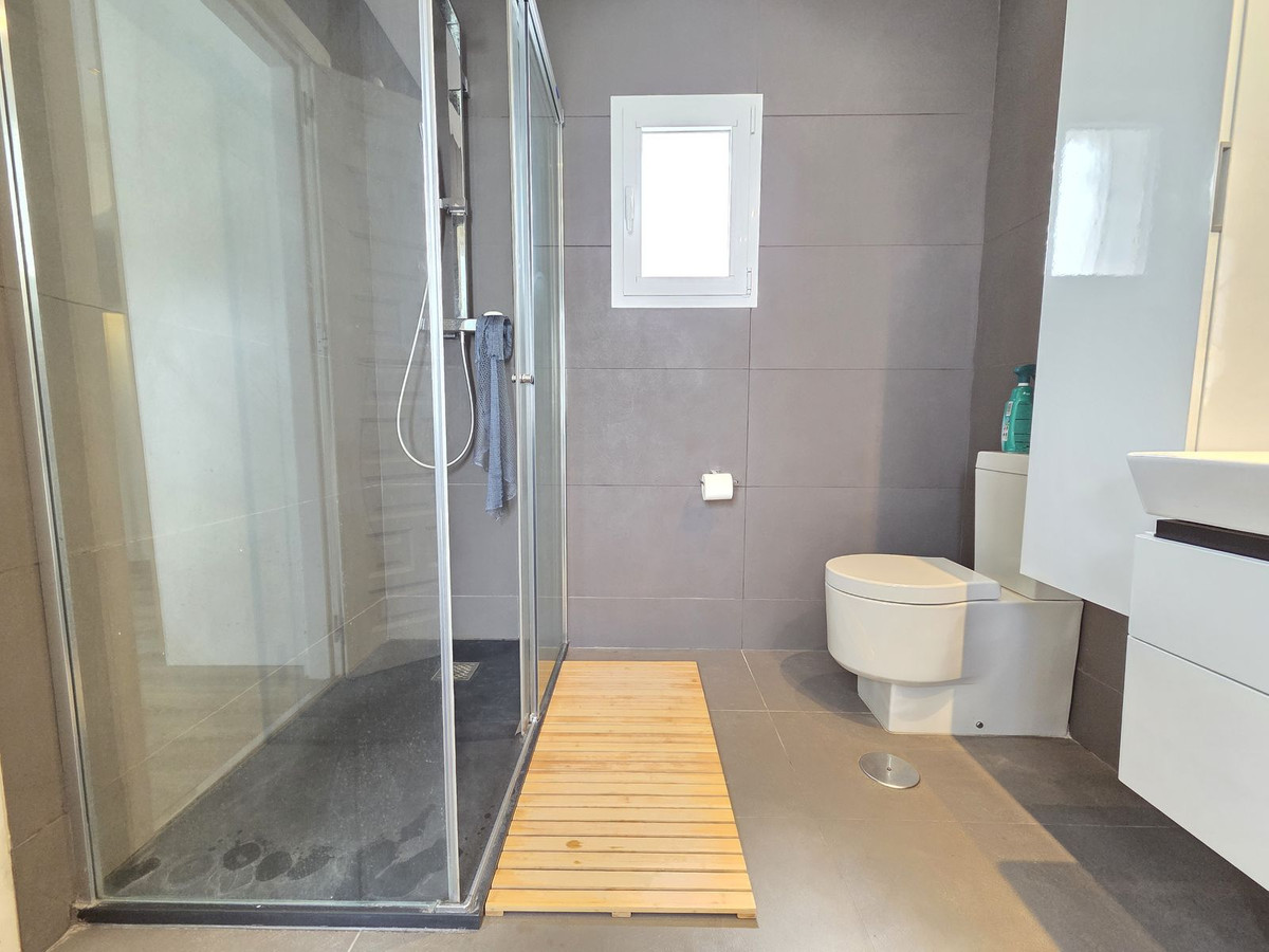 2 Bed Townhouse for sale in Nueva Andalucía Costa Del Sol, Málaga, Spain