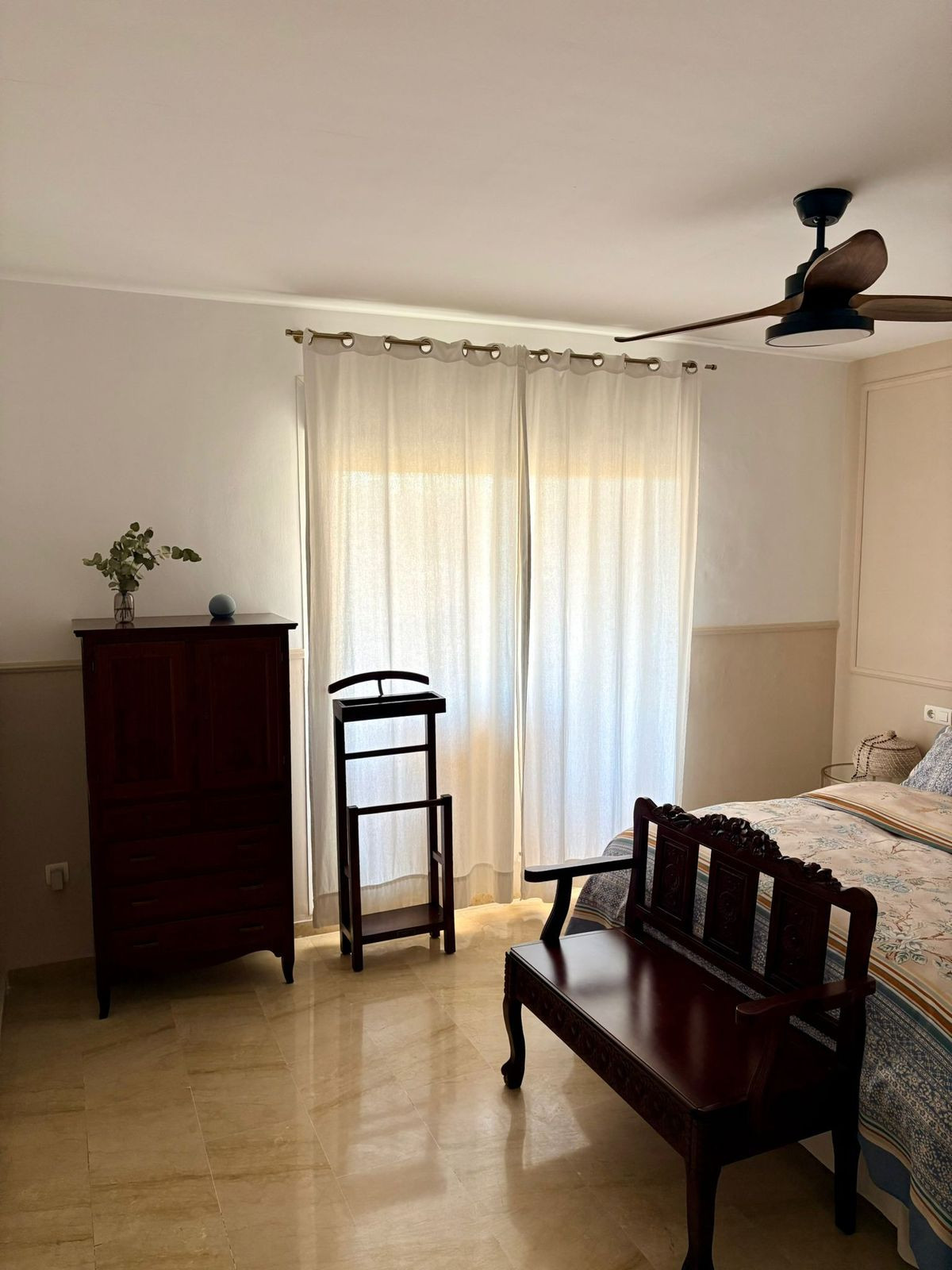 Se vende Apartamento Planta Media de 2 dormitorios en Costa Del Sol, Málaga, España