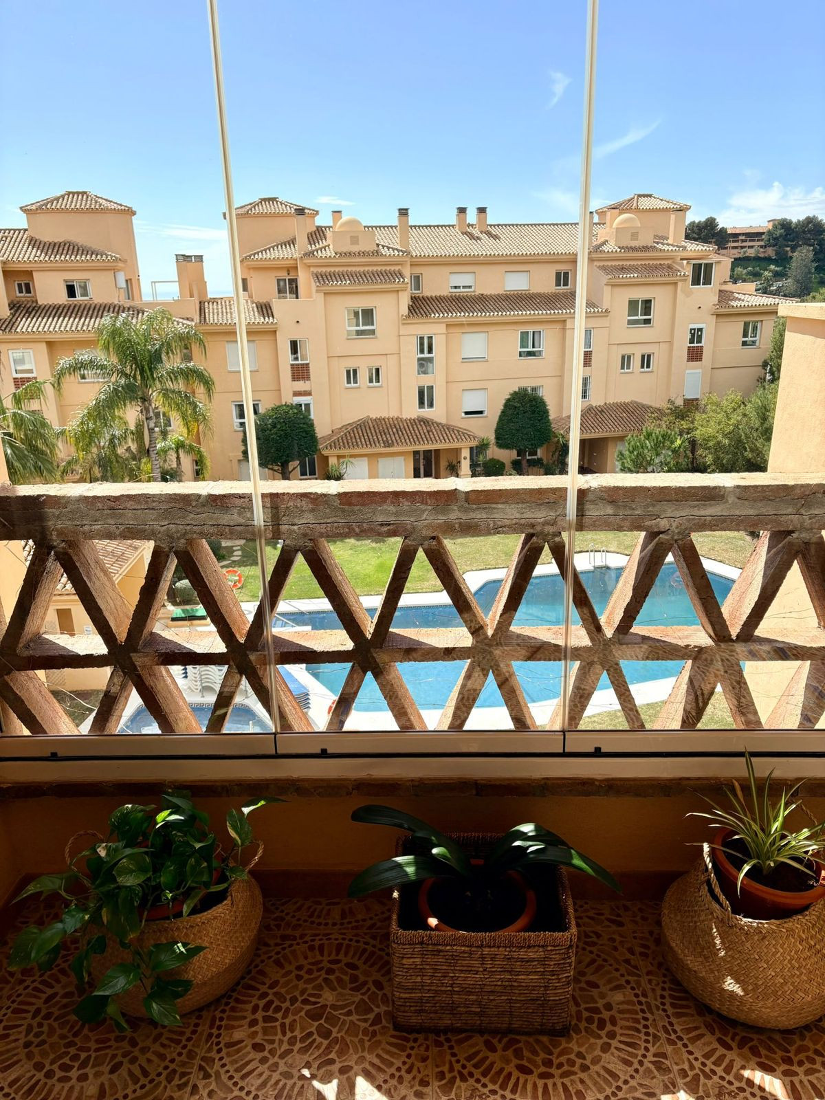 Se vende Apartamento Planta Media de 2 dormitorios en Costa Del Sol, Málaga, España