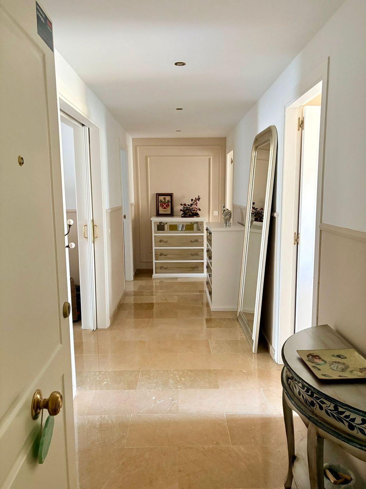 Se vende Apartamento Planta Media de 2 dormitorios en Costa Del Sol, Málaga, España