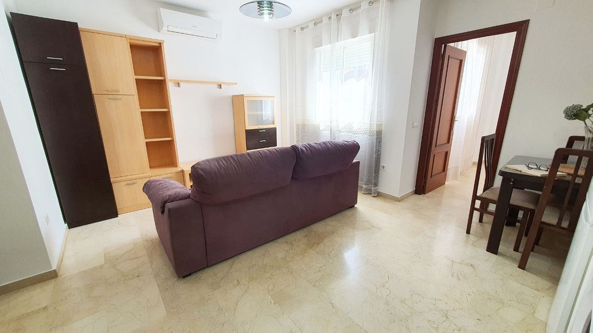 Se vende Apartamento Planta Media de 2 dormitorios en Costa Del Sol, Málaga, España