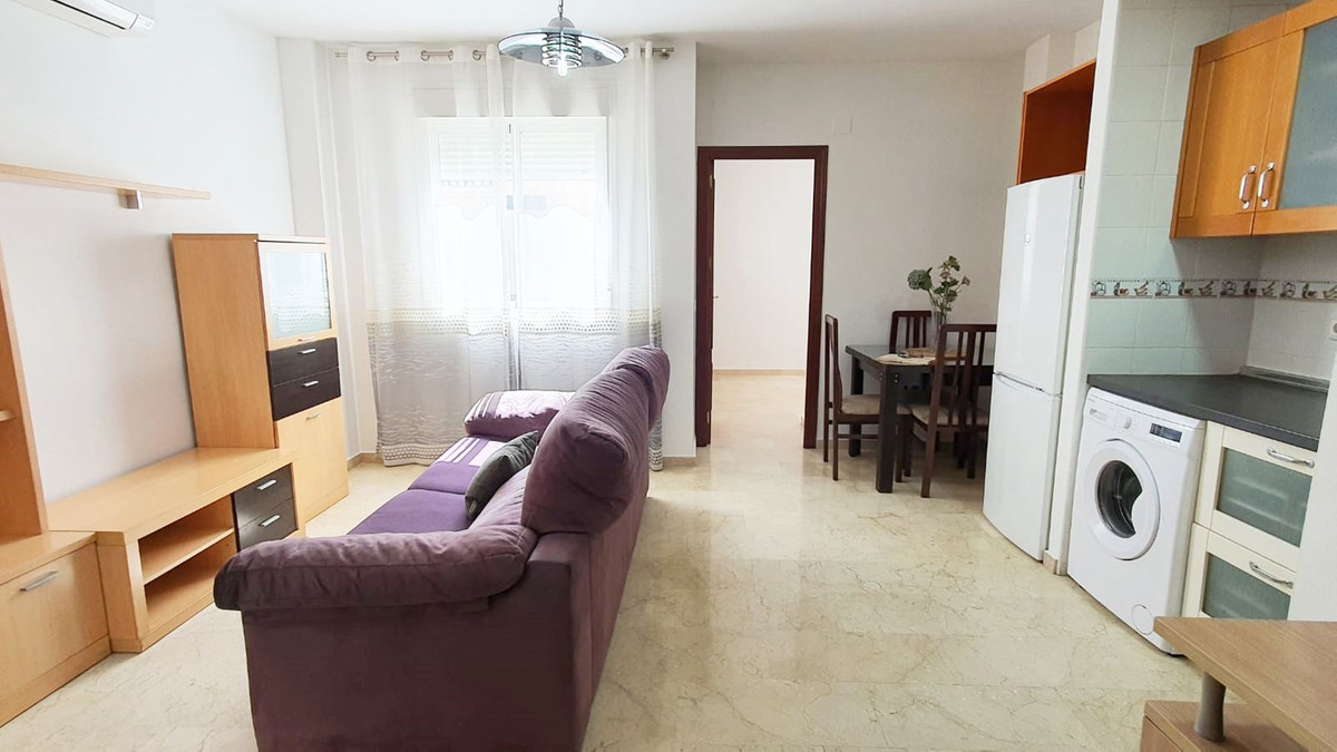 Se vende Apartamento Planta Media de 2 dormitorios en Costa Del Sol, Málaga, España