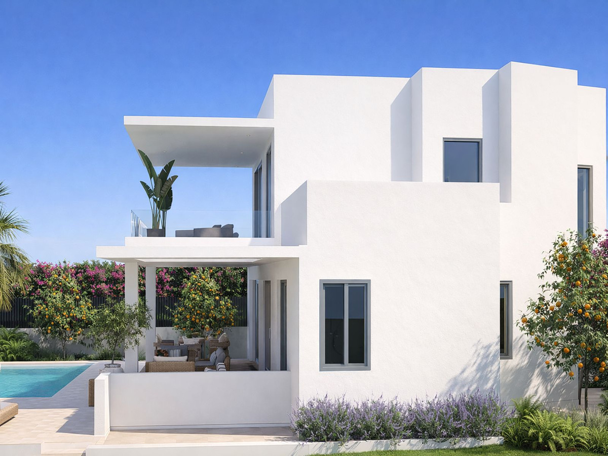 5 Bed Townhouse for sale in San Pedro De Alcántara Costa Del Sol, Málaga, Spain