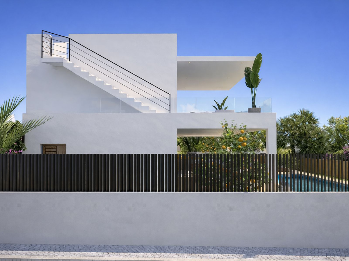 5 Bed Townhouse for sale in San Pedro De Alcántara Costa Del Sol, Málaga, Spain