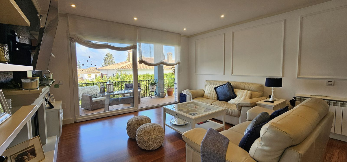 Se vende Villa - Chalet de 3 dormitorios en Costa Del Sol, Málaga, España