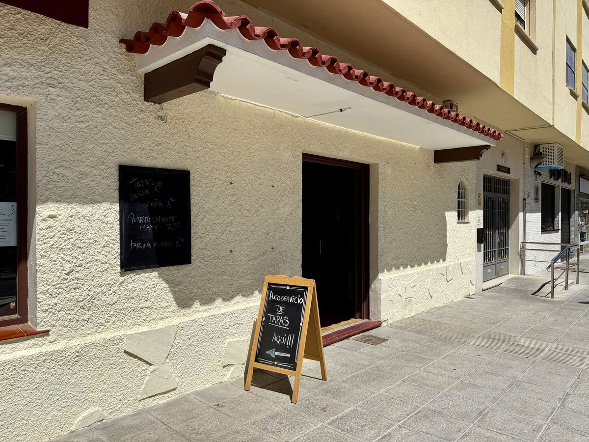 Commercial unit for sale in Marbella Costa Del Sol, Málaga, Spain