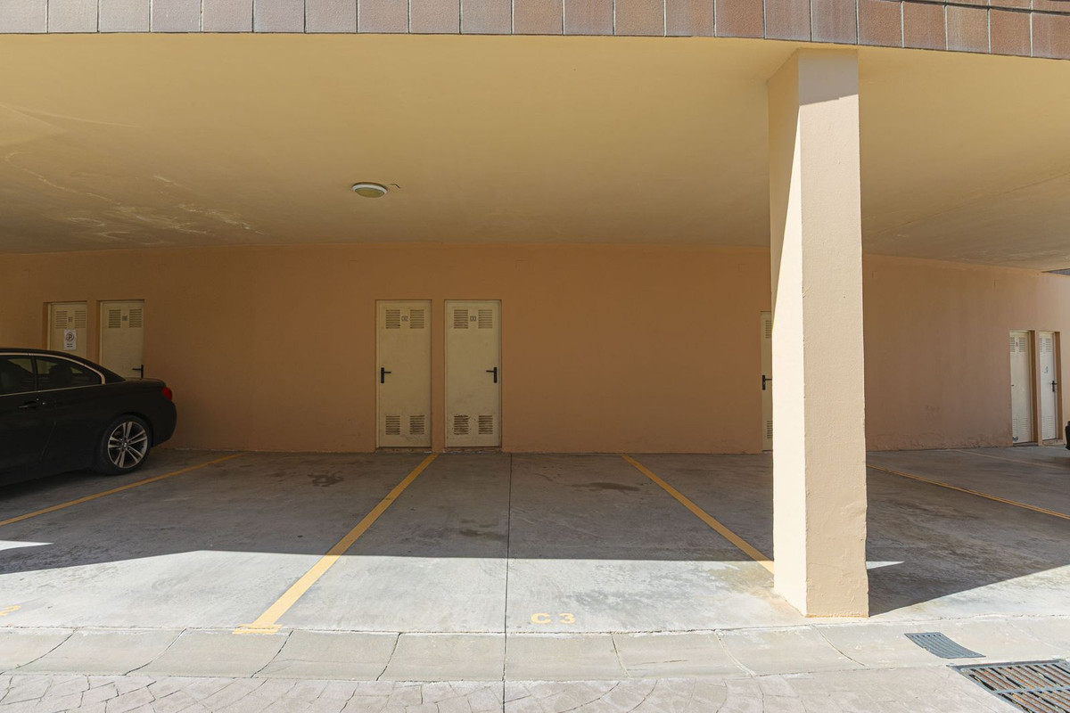 2 Bed Apartment for sale in El Chaparral Costa Del Sol, Málaga, Spain