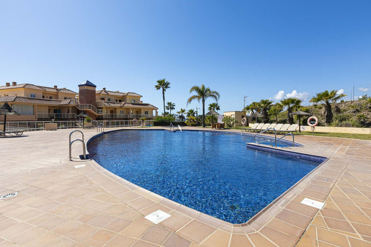 2 Bed Apartment for sale in El Chaparral Costa Del Sol, Málaga, Spain