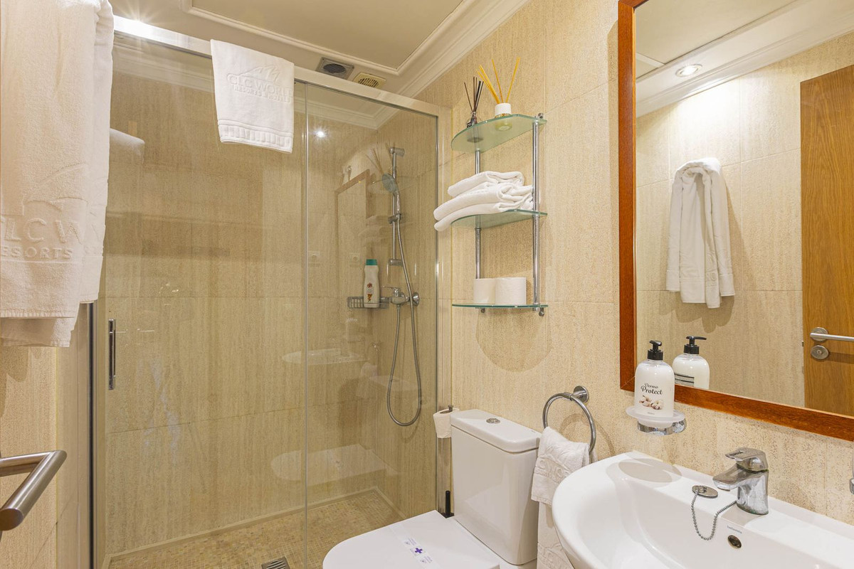 2 Bed Apartment for sale in El Chaparral Costa Del Sol, Málaga, Spain