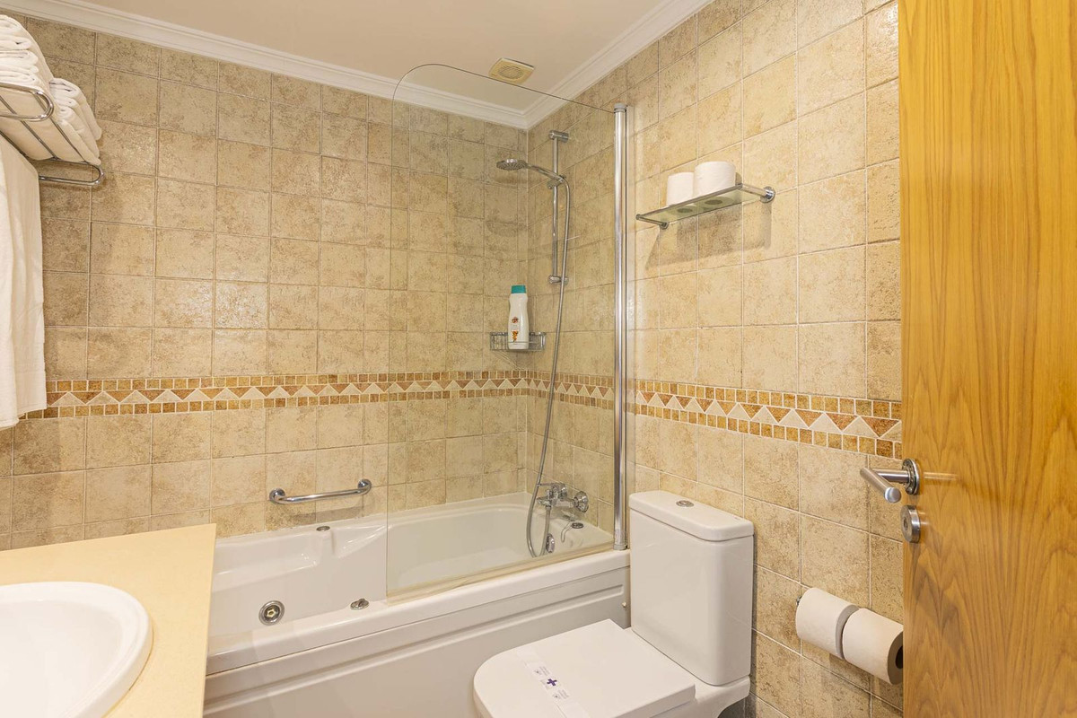 2 Bed Apartment for sale in El Chaparral Costa Del Sol, Málaga, Spain