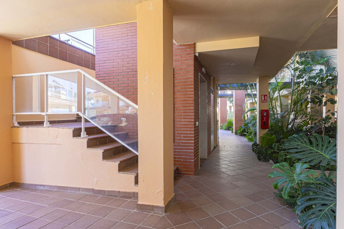 2 Bed Apartment for sale in El Chaparral Costa Del Sol, Málaga, Spain