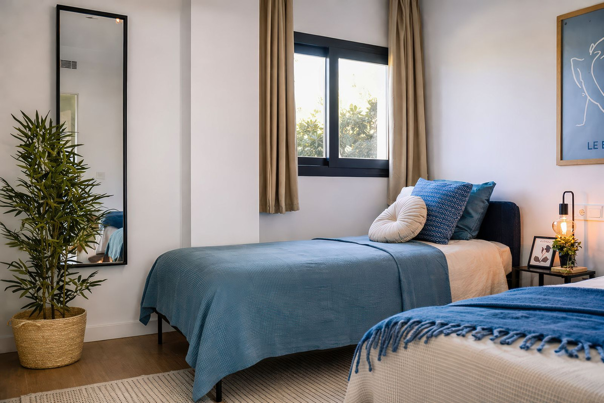 Se vende Apartamento Planta Baja de 2 dormitorios en Costa Del Sol, Málaga, España