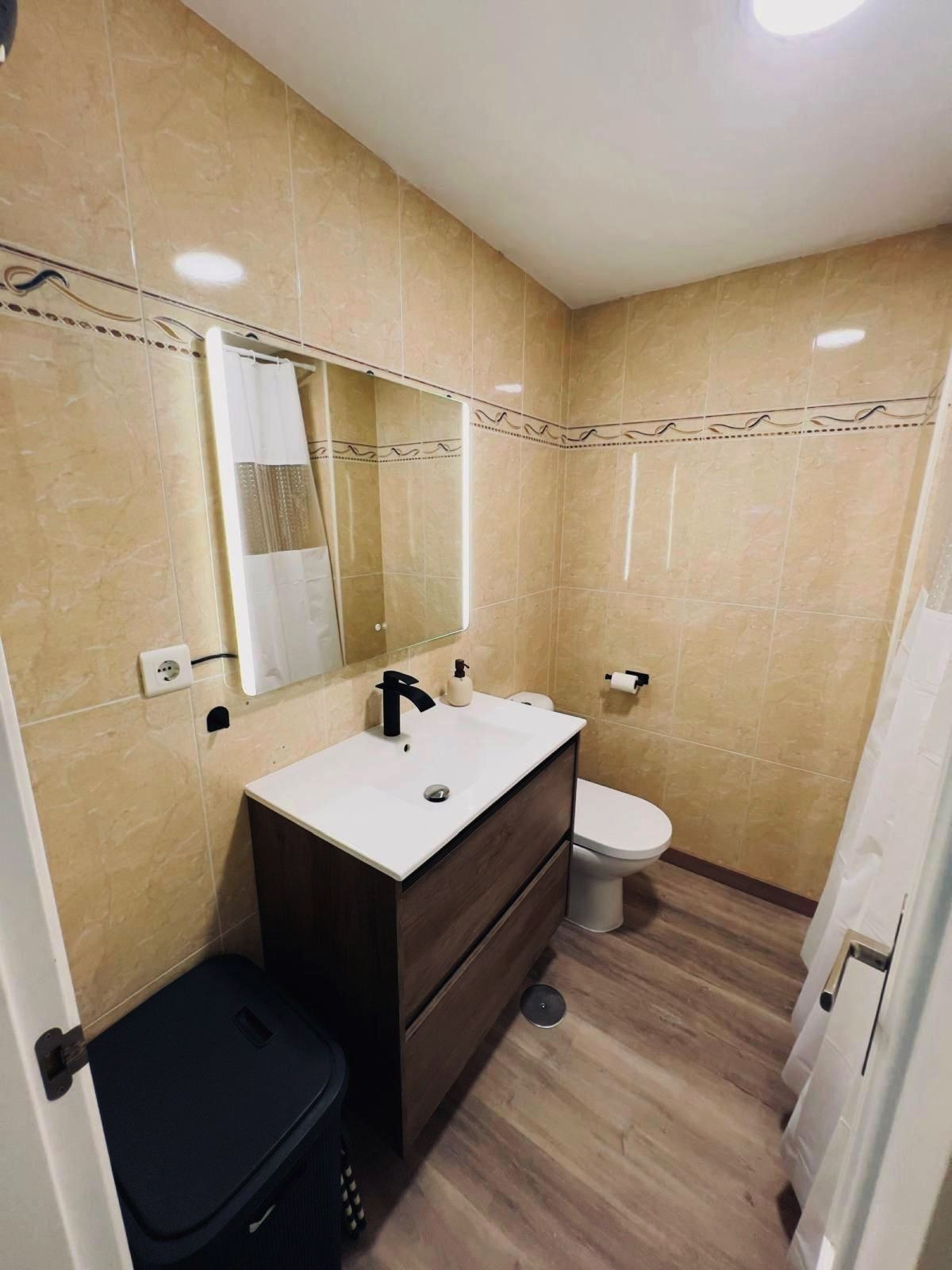 2 Bed Apartment for sale in Estepona Costa Del Sol, Málaga, Spain