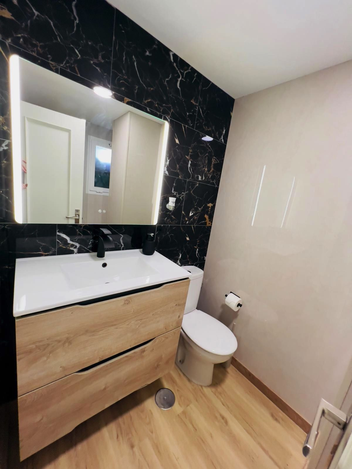 2 Bed Apartment for sale in Estepona Costa Del Sol, Málaga, Spain