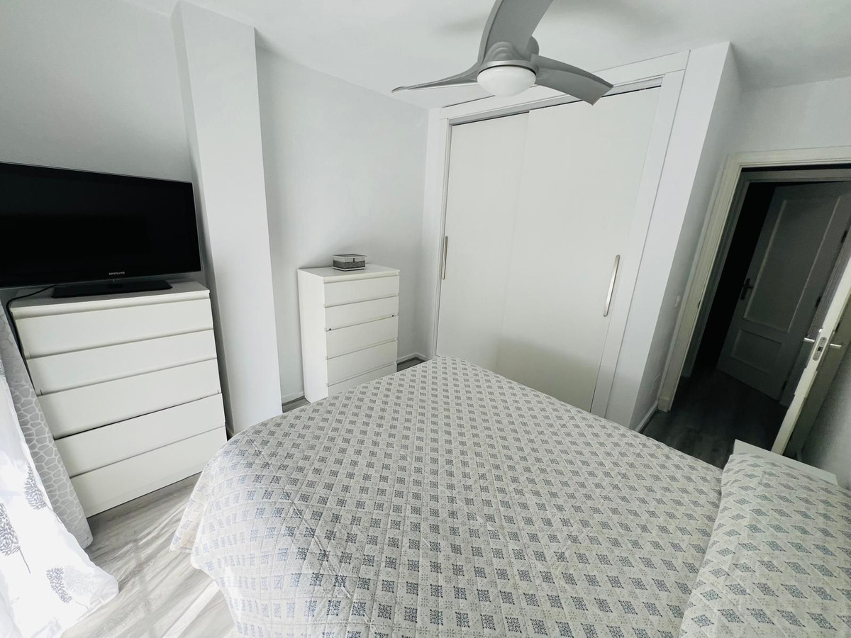 2 Bed Apartment for sale in Estepona Costa Del Sol, Málaga, Spain