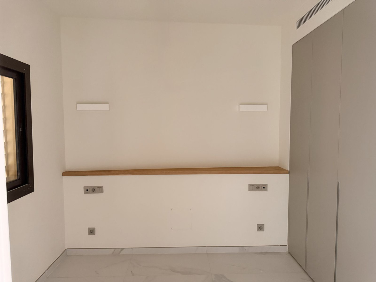 2 Bed Apartment for sale in Higueron Costa Del Sol, Málaga, Spain