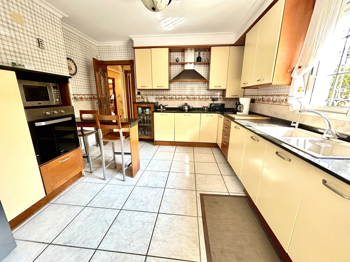 6 Bed Townhouse for sale in La Mata Costa Blanca, Alicante, Spain