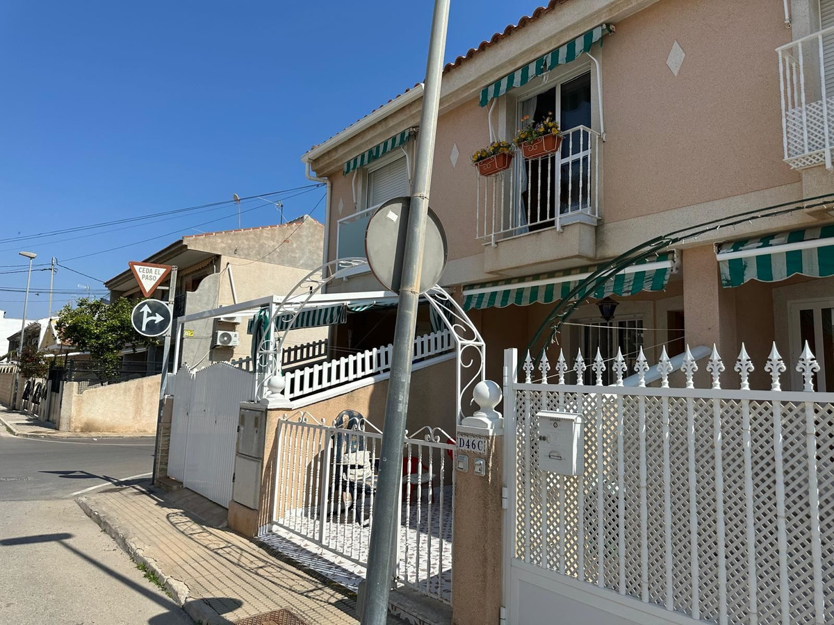 Se vende Adosada de 2 dormitorios en Costa Calida, Murcia, España