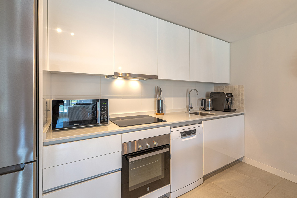 Se vende Apartamento Planta Baja de 2 dormitorios en Costa Del Sol, Málaga, España