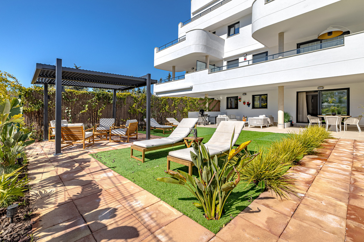 Se vende Apartamento Planta Baja de 2 dormitorios en Costa Del Sol, Málaga, España