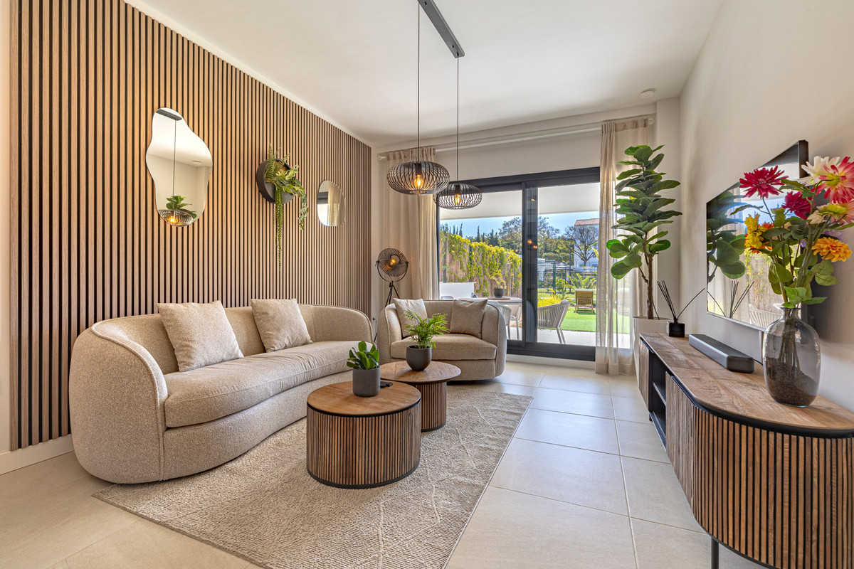 Se vende Apartamento Planta Baja de 2 dormitorios en Costa Del Sol, Málaga, España
