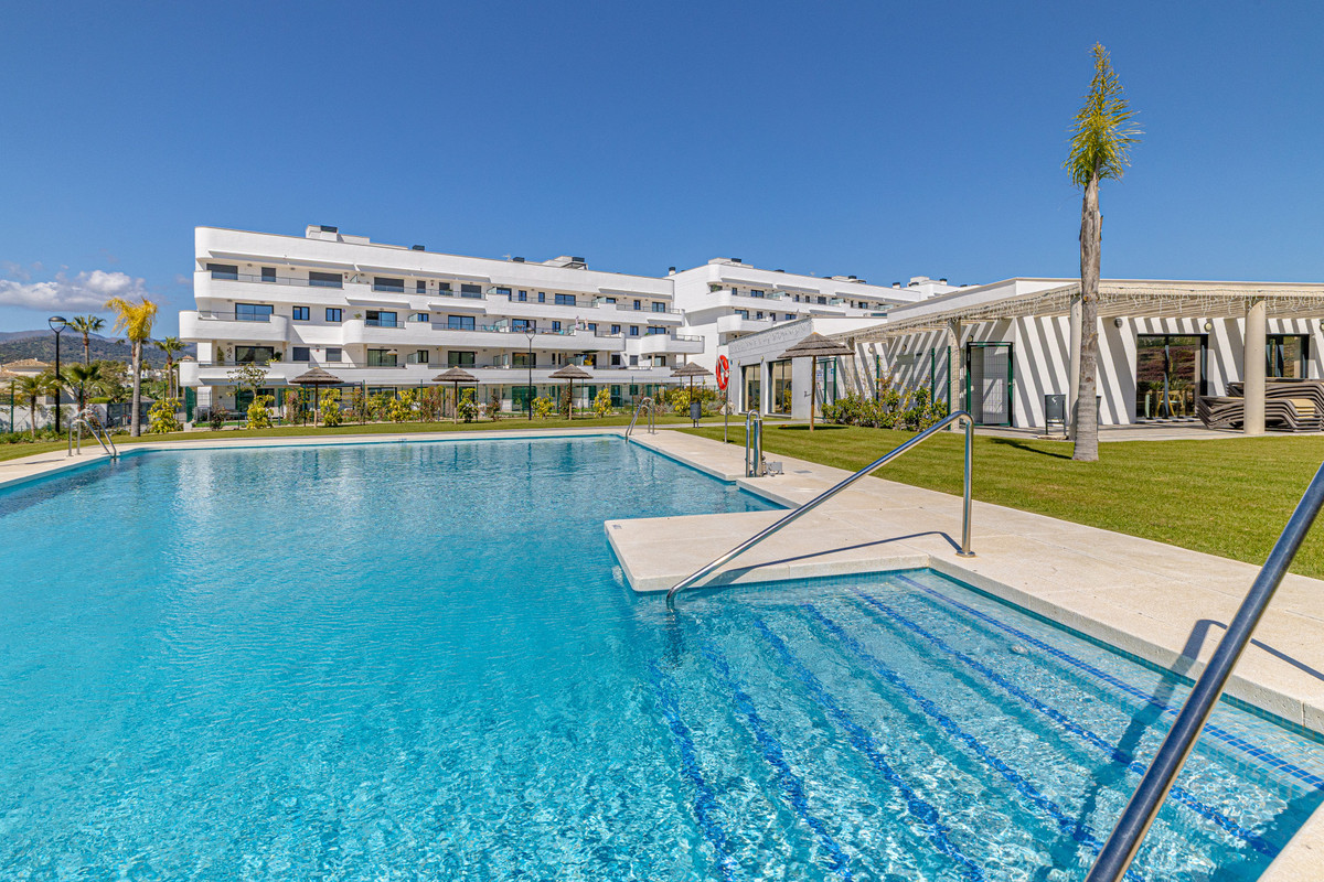 Se vende Apartamento Planta Baja de 2 dormitorios en Costa Del Sol, Málaga, España