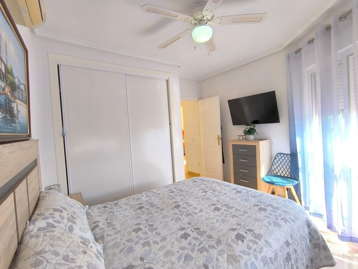 Se vende Villa - Chalet de 3 dormitorios en Costa Blanca, Alicante, España