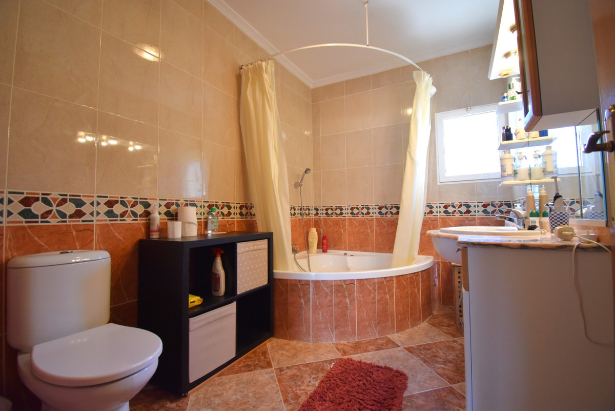 Se vende Adosada de 3 dormitorios en Costa Blanca, Alicante, España