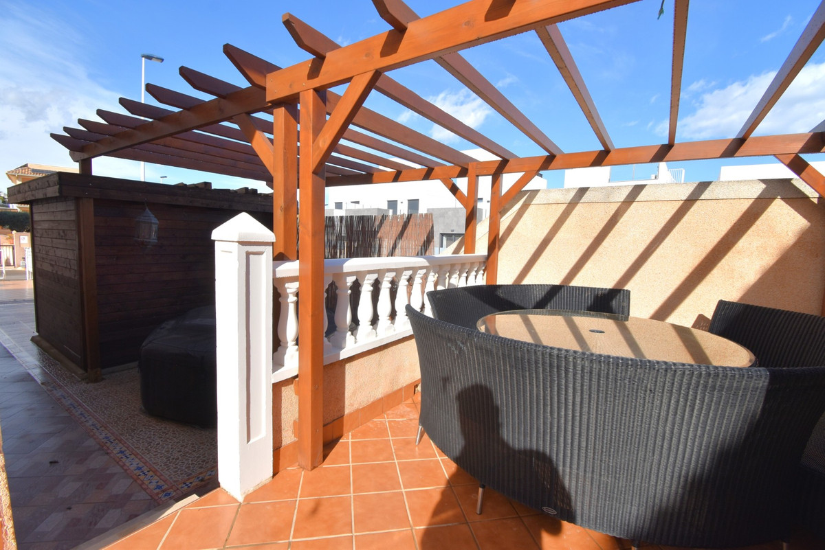 Se vende Adosada de 3 dormitorios en Costa Blanca, Alicante, España